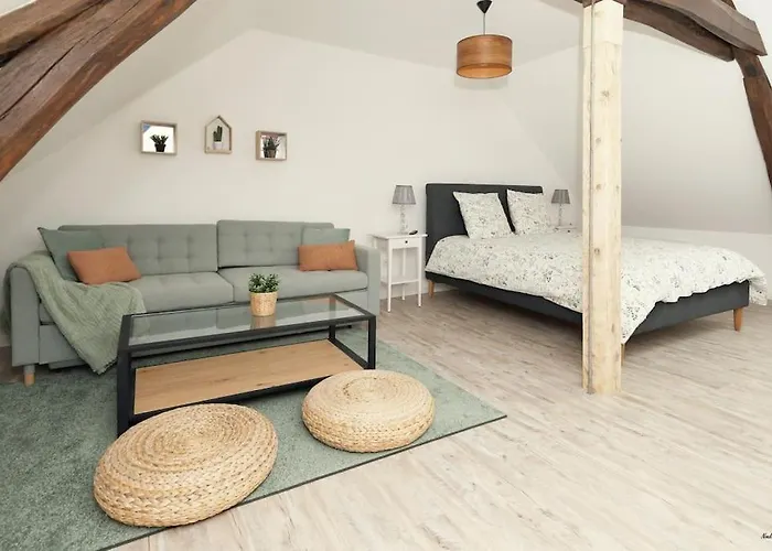 La Jeanne D'arc 6, - France *